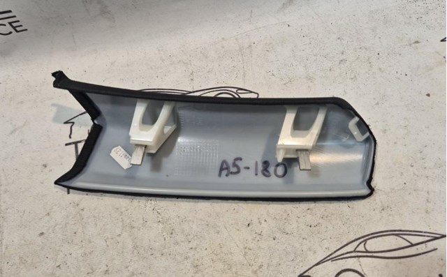 8W8867242V48 VAG Обшивка стойки кузова внутренняя задняя правая купить в Ирпень