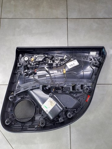 VAG 8W8867303BWFA в наличии Сумы