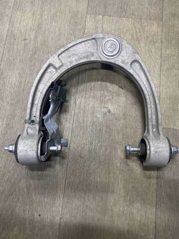 A1673301400 MERCEDES Верхний рычаг купить в Одесса