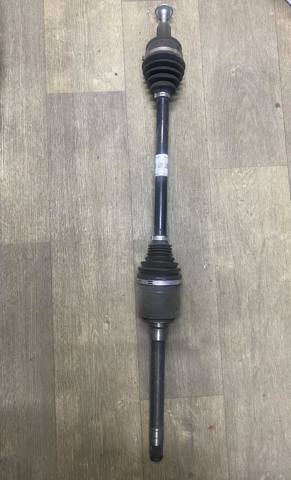 Полуось передняя, правая A1673308801 MERCEDES