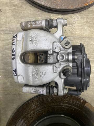 A1679062004 MERCEDES Электропривод ручного тормоза купить в Харьков