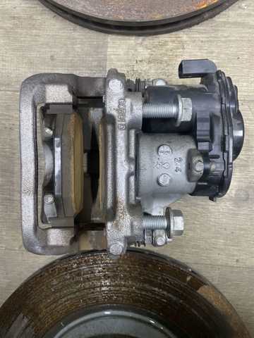 A1679062004 MERCEDES Электропривод ручного тормоза купить в Винница