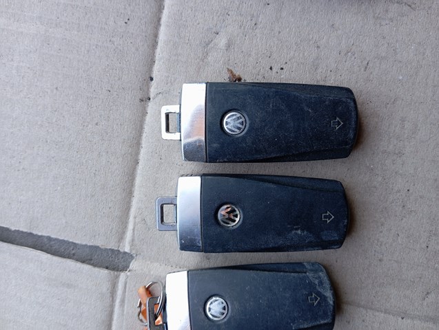 VAG 3C0959752BA в наличии Черкассы
