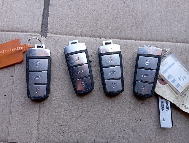 VAG 3C0959752BA в наличии Черкассы