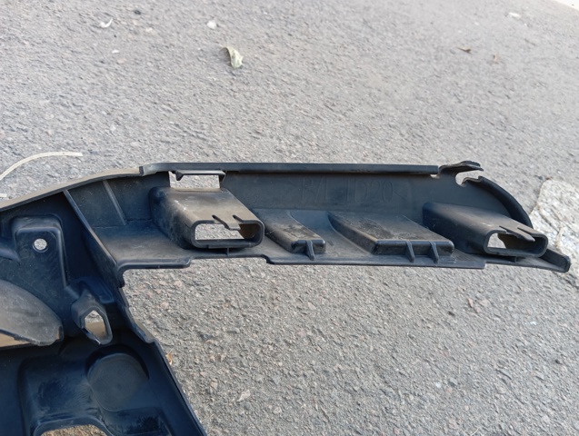 RENAULT 620367065R Решетка радиатора в наличии Сумы