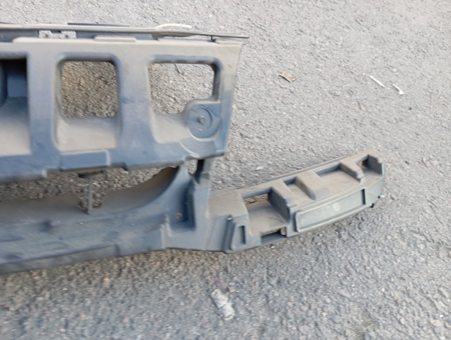 RENAULT 620367065R Решетка радиатора в наличии Николаев
