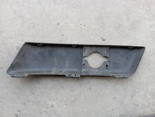 RENAULT 620740002R Молдинг решетки бампера переднего правый в наличии Кривой Рог