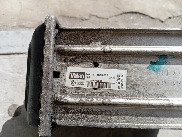 VAG 6Q0145804 Радиатор интеркуллера в наличии Львов