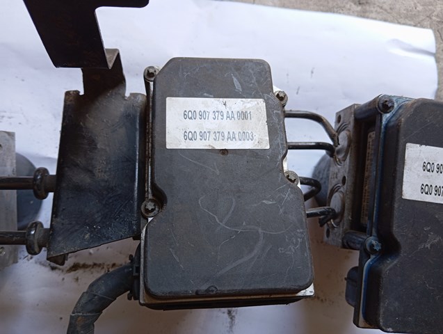 Блок управления АБС  6Q0907379AA VAG