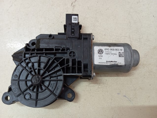 VAG 6R0959802M в наличии Запорожье