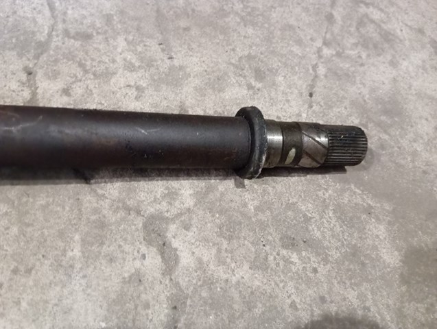 8200725511 RENAULT Правая полуось купить в Львов