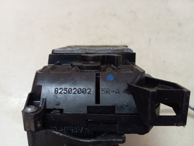 RENAULT 825020025R Замок двери задней правой в наличии Днепр