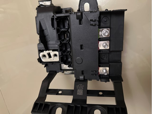 6802943 BMW купить в Полтава
