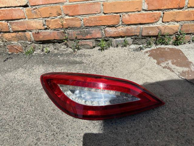 Левый стоп 2189067700 MERCEDES