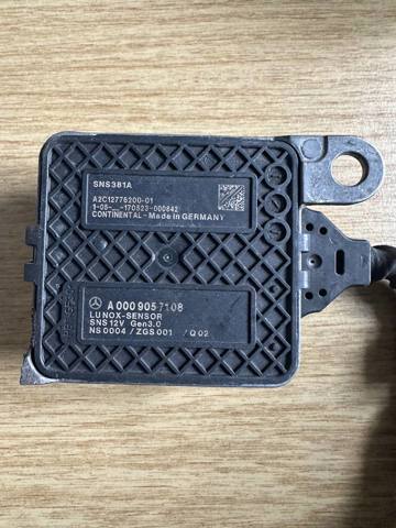 Датчик оксидов азота NOX, передний A0009057108 MERCEDES