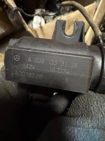 Преобразователь давления (соленоид) наддува/EGR A0091533128 MERCEDES