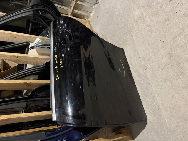 Дверь пассажирская задняя левая A1177300105 MERCEDES
