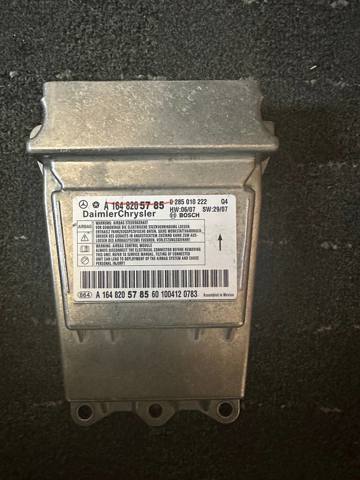 Блок управления airbag A1648205785 MERCEDES