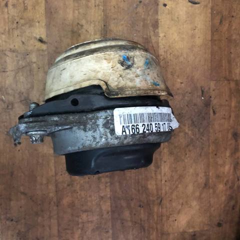 Подушка двигателя A1662405917 MERCEDES