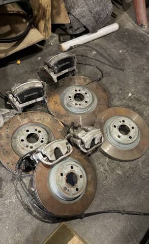 Тормоз дисковый передний A1674211101 MERCEDES