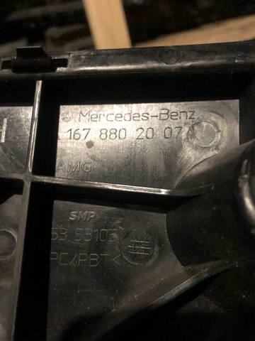 Направляющая заднего бампера, правая A1678802007 MERCEDES