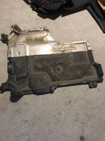 Защита двигателя задняя A2135201600 MERCEDES