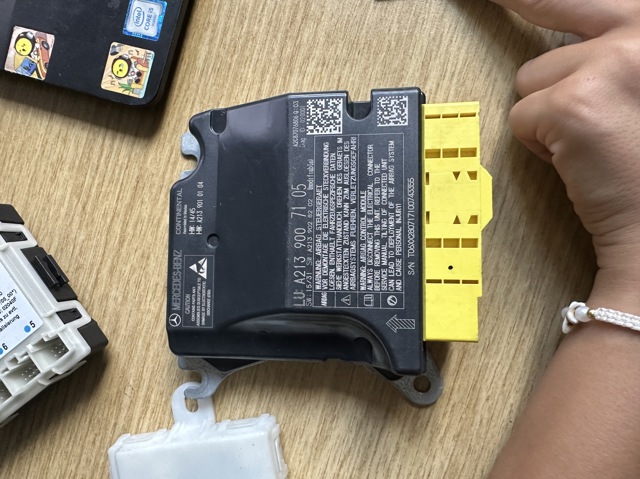 A2139007105 Модуль-процессор управления подушкой безопасности (ЭБУ AIRBAG) купить Винница
