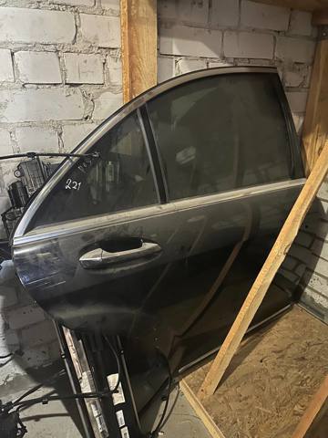 Дверь задняя, правая A2217300605 MERCEDES