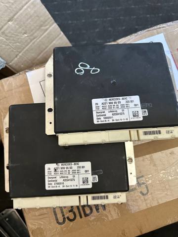ЭБУ выравнивания передней подвески A2219005503 MERCEDES