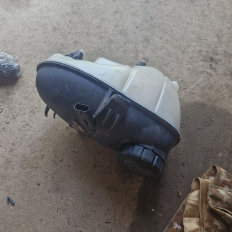 MERCEDES A2225000949 Бачок системы охлаждения в наличии Украина