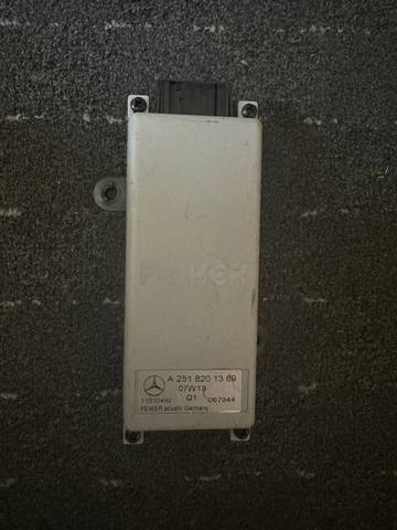 Усилитель сигнала антенны A2518201389 MERCEDES