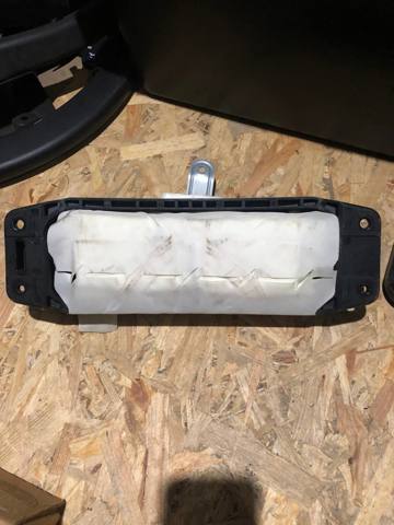 Подушка безопасности, пассажирская A2538600502 MERCEDES