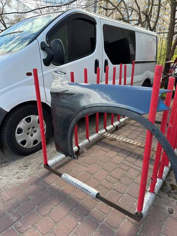Правое крыло A2538800218 MERCEDES