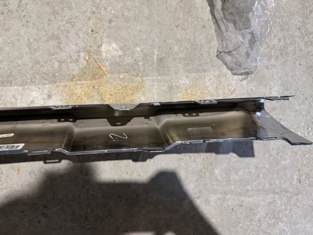 292885220064 MERCEDES Накладка бампера переднего купить в Черновцы