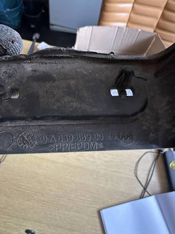 A6398890025 MERCEDES купить в Ужгород