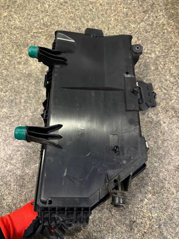 Корпус воздушного фильтра A6540900001 MERCEDES