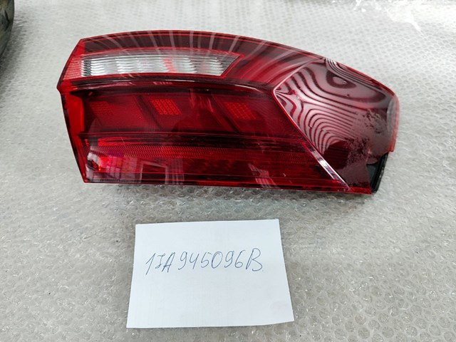 17A945096B VAG Фонарь задний правый внешний купить в Сумы