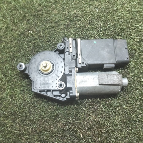 BOSCH 0130821730 в наличии Черновцы