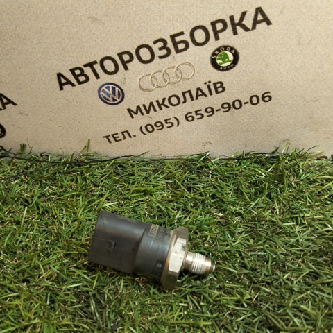 0261545008 BOSCH Датчик давления топлива купить в Хмельницкий