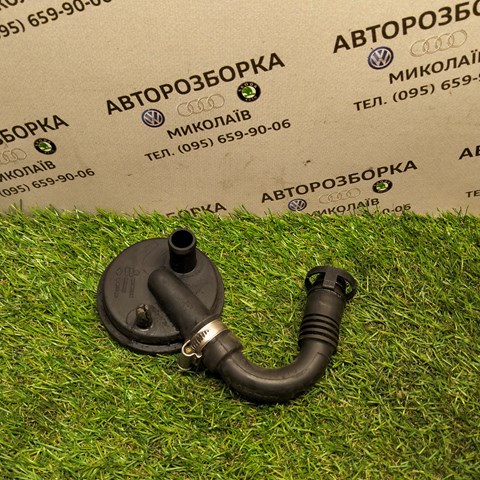 Клапан вентиляции картерных газов 028129101E VAG