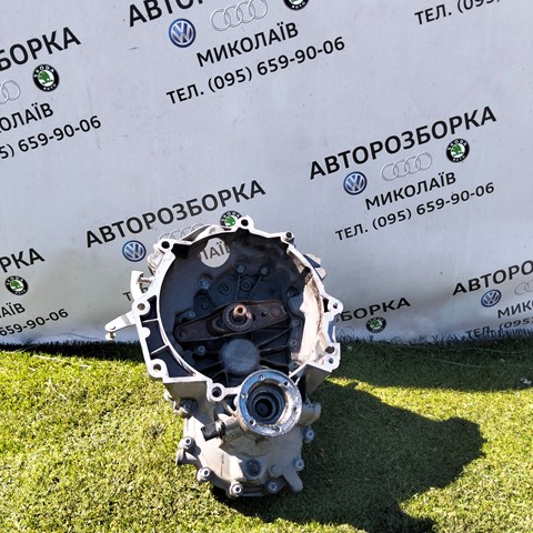 МКПП в сборе 02T300057K VAG