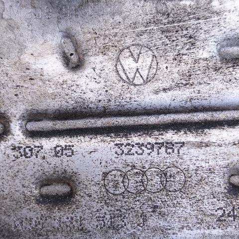 VAG 036131513J Радиатор системы EGR в наличии Сумы