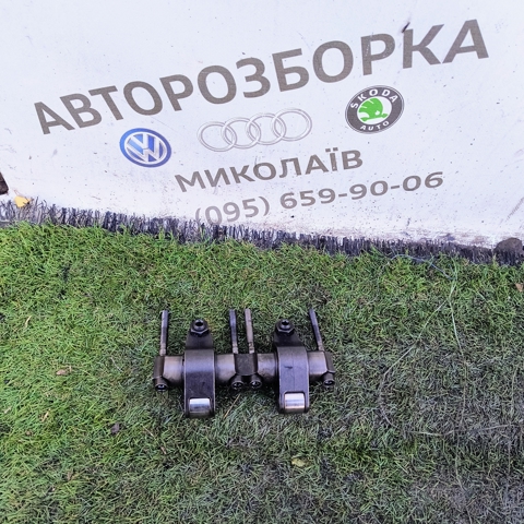 038109527AF Ось коромысла рокеров купить Хмельницкий