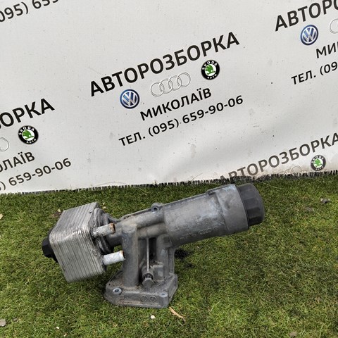 Кронштейн масляного фильтра 038115389C VAG
