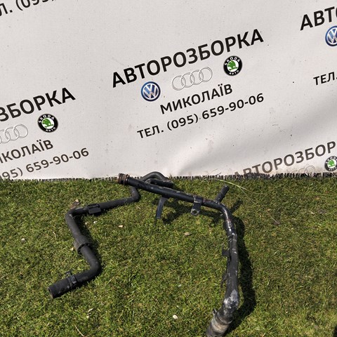 038121065BG VAG Шланг расширительного бачка нижний купить в Хмельницкий