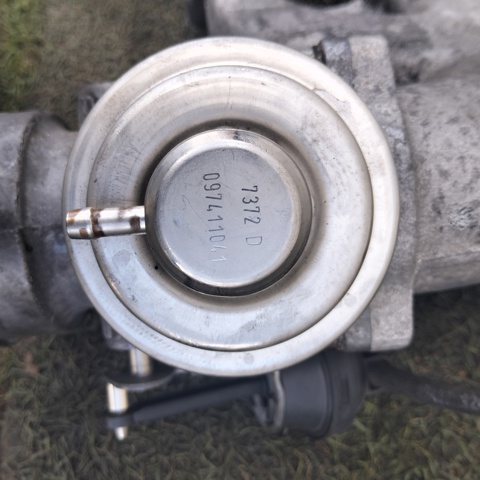 VAG 038129713AG Впускной коллектор в наличии Ужгород