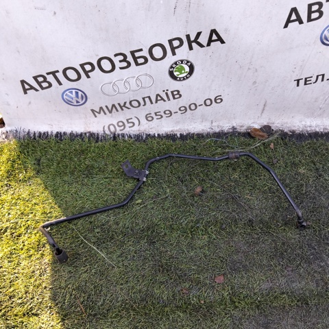 Кронштейн трубки подачи масла к турбине 038145859A VAG