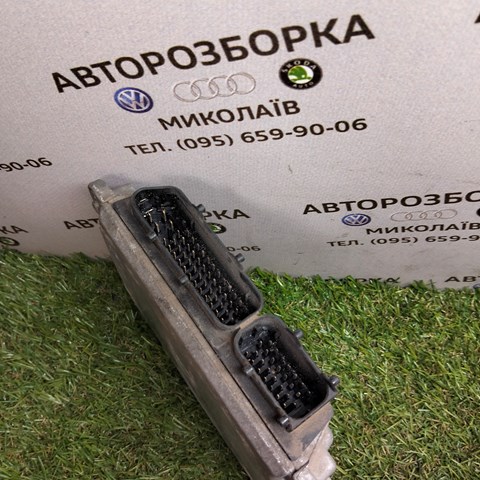 VAG 038906018AN Блок управления двигателем в наличии Хмельницкий
