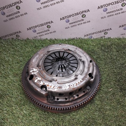 Корзина диска сцепления 03D141025C VAG