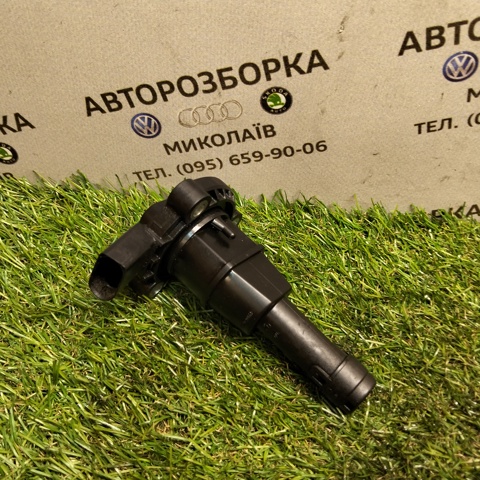 Датчик уровня масла двигателя 03F907660D VAG